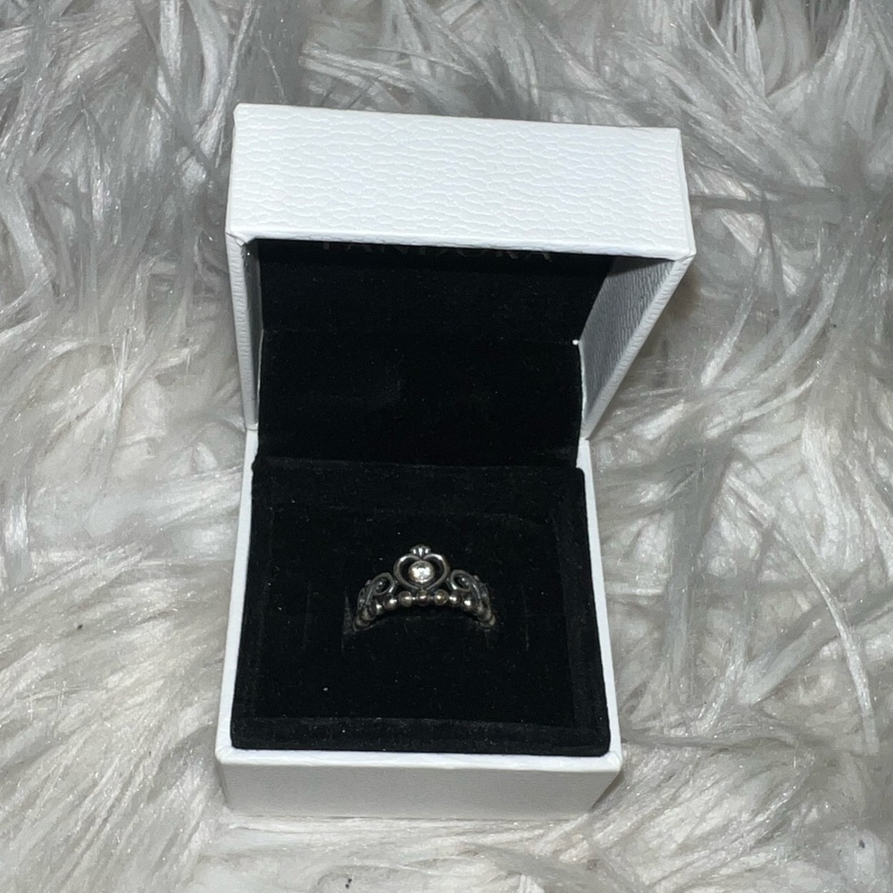 Pandora my Princess Tiara ring with box